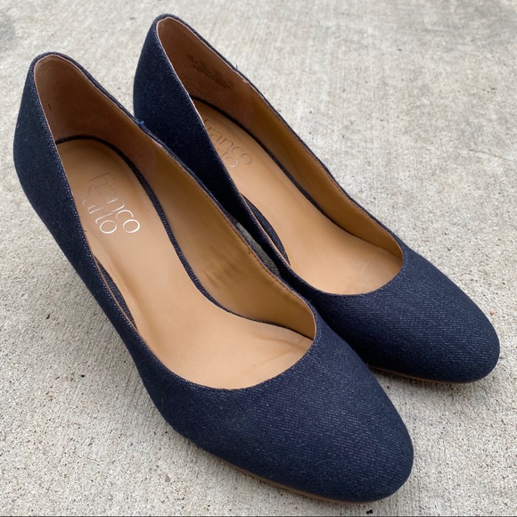 blue jean pumps